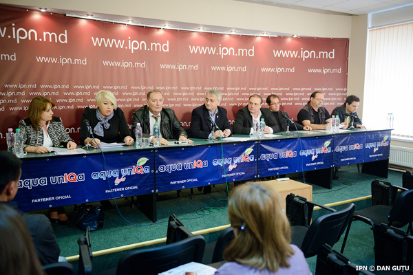 Editorii cer intervenţia autorităţilor la stabilirea tarifelor de către Poşta Moldovei