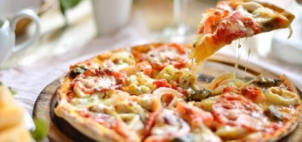 A apărut pizza Iohannis cu salam de Sibiu