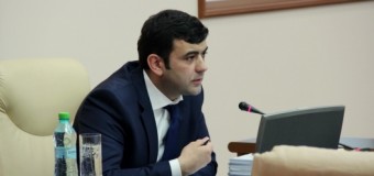 Premierul solicită demararea unei anchete în cazul concesionării Aeroportului Chișinău