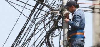 Union Fenosa stinge lumina! Vezi lista localităţilor care rămân fără curent electric în ajun de Crăciun