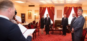 Nicolae Timofti i-a acordat  Ordinul de Onoare ministrului polonez al Administrației și Cifrizării