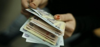 Guvernul a aprobat majorarea salariilor demnitarilor. Vezi cât va încasa Klaus Iohannis