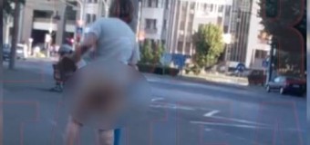 Scene incredibile, pe stradă, în Galați! O femeie și-a dat chiloții jos și a făcut asta, de față cu trecătorii! VIDEO