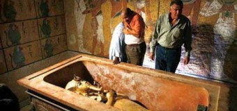 Descoperire de ultimă oră în mormântul lui Tutankhamon. Ce s-a găsit după o ușă secretă