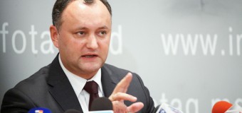 Igor Dodon: „Ambasadorul Peter Michalko nu poate fi surprins și dus în eroare cu fluturarea drapelului UE”