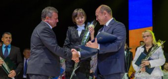 Valeriu Streleț a felicitat pedagogii cu ocazia sărbătorii profesionale