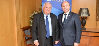 Joseph Daul, îngrijorat de modul în care evoluează situația politică din RM