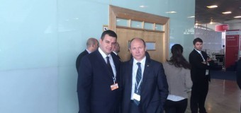 Deputat român: Guvernul Streleţ trebuie susţinut şi încurajat să nu cedeze