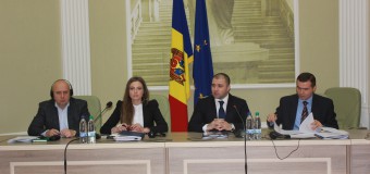 Masa rotundă cu genericul E-legislație în Moldova, desfășurată în capitală