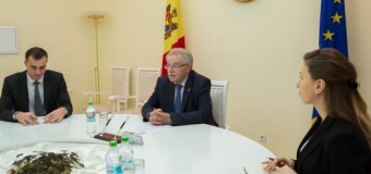 Premierul interimar a avut o întrevedere cu Ambasadorul SUA. Vezi ce au discutat!