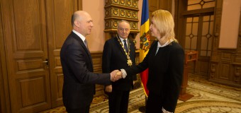 Duca și Vlah au depus jurământul în prezența președintelui Republicii Moldova