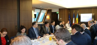 Octavian Calmîc îndeamnă companiile franceze să dezvolte afaceri în Moldova