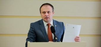 Parlamentul, împreună cu Guvernul, solicită sprijin în evaluarea independentă externă a ANRE