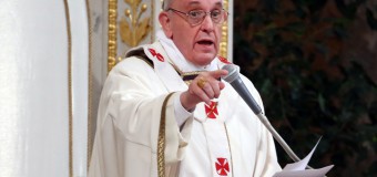 Papa Francisc îşi doreşte să ajute la „unitatea tuturor românilor”. Ce planifică