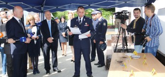 Centrul tehnico-criminalistic şi expertiză judiciară al IGP a primit opt laboratoare criminalistice mobile performante
