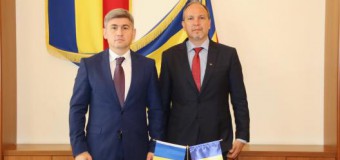 Noul Ambasador al României – oaspetele ministrului de Interne (foto)