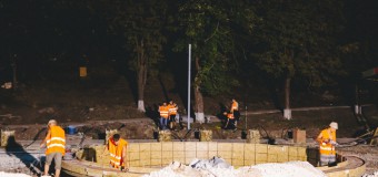 Se muncește zi și noapte! Parcul Ivanos din Orhei trece printr-o adevărată transformare