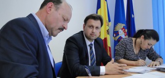 Valeriu Ghileţchi a înregistrat grupul de iniţiativă la CEC: „În jur de 20 la sută din membrii echipei sunt femei”