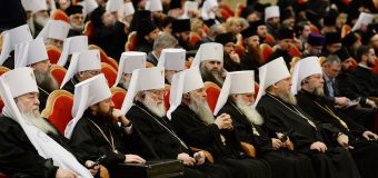 Mitropolitul Vladimir – la ziua de naștere a Patriarhului Chiril (foto)