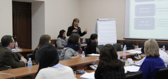 Angajați ai Curții de Conturi beneficiază de instruirile funcționarilor de la Ministerul Finanțelor