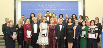 Angajaţii CCRM – premiați pentru activitate în anul 2016