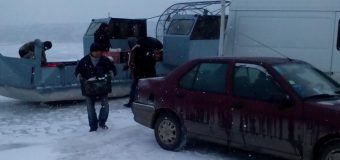 Ministrul Chirinciuc a inspectat cum funcționează aeroglisorul. Ce a constatat când a urcat la bordul vasului (foto)