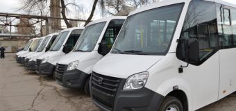 Primăria Chișinău a cumpărat 8 microbuze noi pentru transportarea angajaților Î.M. „Asociația de gospodărire a spațiilor verzi”