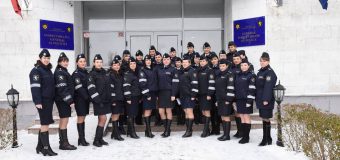 Psihologii de la IGP a organizat un flashmob dedicat Zilei râsului și fericirii