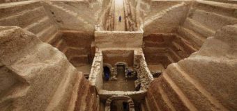 Incredibil! Arheologii au descoperit jucării sexuale din bronz, vechi de peste 2.000 de ani