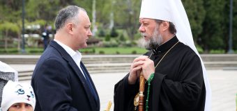 Președintele Dodon s-a mărturisit și a primit sfânta împărtășanie de Florii (foto)