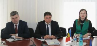 Moldova solicită UE să inițieze negocierile de majorare a cotelor de export a prunelor și strugurilor