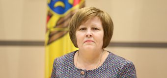 Deputat PLDM: „Cineva, nou-vechi, care abia a poposit în unul din fotolii la Ministerul Educației vrea cu orice preț să intervină AICI și ACUM pentru a demola un sistem corect și funcțional”