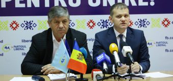 Sesizarea PL la CC: Chirtoacă nu poate fi suspendat din funcție