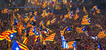 Parlamentul regiunii Catalonia a votat pentru începerea ”procesului constitutiv” de separare de Spania