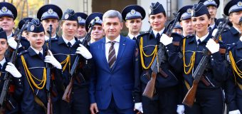 Viitorii apărători ai neamului au depus astăzi jurământul de credinţă Patriei (foto)