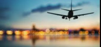 Incident șocant: o stewardesă a căzut din avion