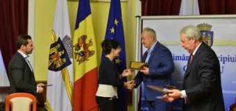 Cei mai buni sportivi și antrenori din Chișinău – apreciați de municipalitate