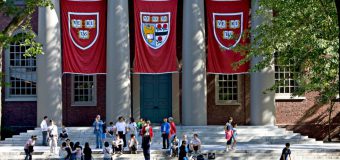 Cărți pe care trebuie să le citim în 2018 conform profesorilor de la Harvard