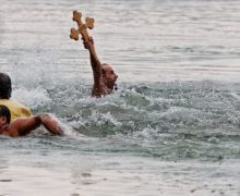 Recomandările salvatorilor la ritualul de scufundare de Botezul Domnului