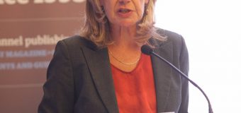 Continuă scandalul în care este implicată ambasadoarea Olandei: Stella Grubacic, chemată să dea explicații la ministerul de Externe al țării sale. Ar avea legaturi cu liderul PDM