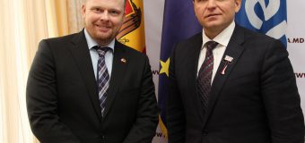 Conducerea Platformei DA, la discuții cu Ambasadorul Canadei în RM