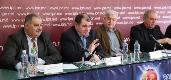 Semnatarii Declarației de Independență a Republicii Moldova colectează semnături pentru Unirea cu România