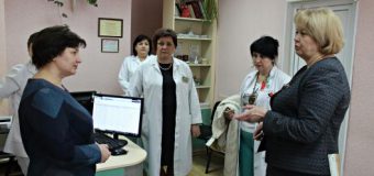 Ministrul Svetlana Cebotari a solicitat conducerii Institutului Oncologic de a elimina taxele neoficiale pentru consultații