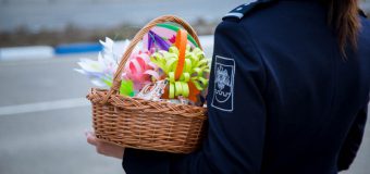 Un ”Bine ați revenit acasă”, oferit de polițiștii de la frontieră (video)