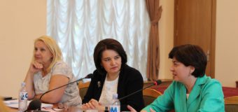 Ministrul Monica Babuc, la o discuție cu rectorii universităților din Republica Moldova. Iată ce au stabilit