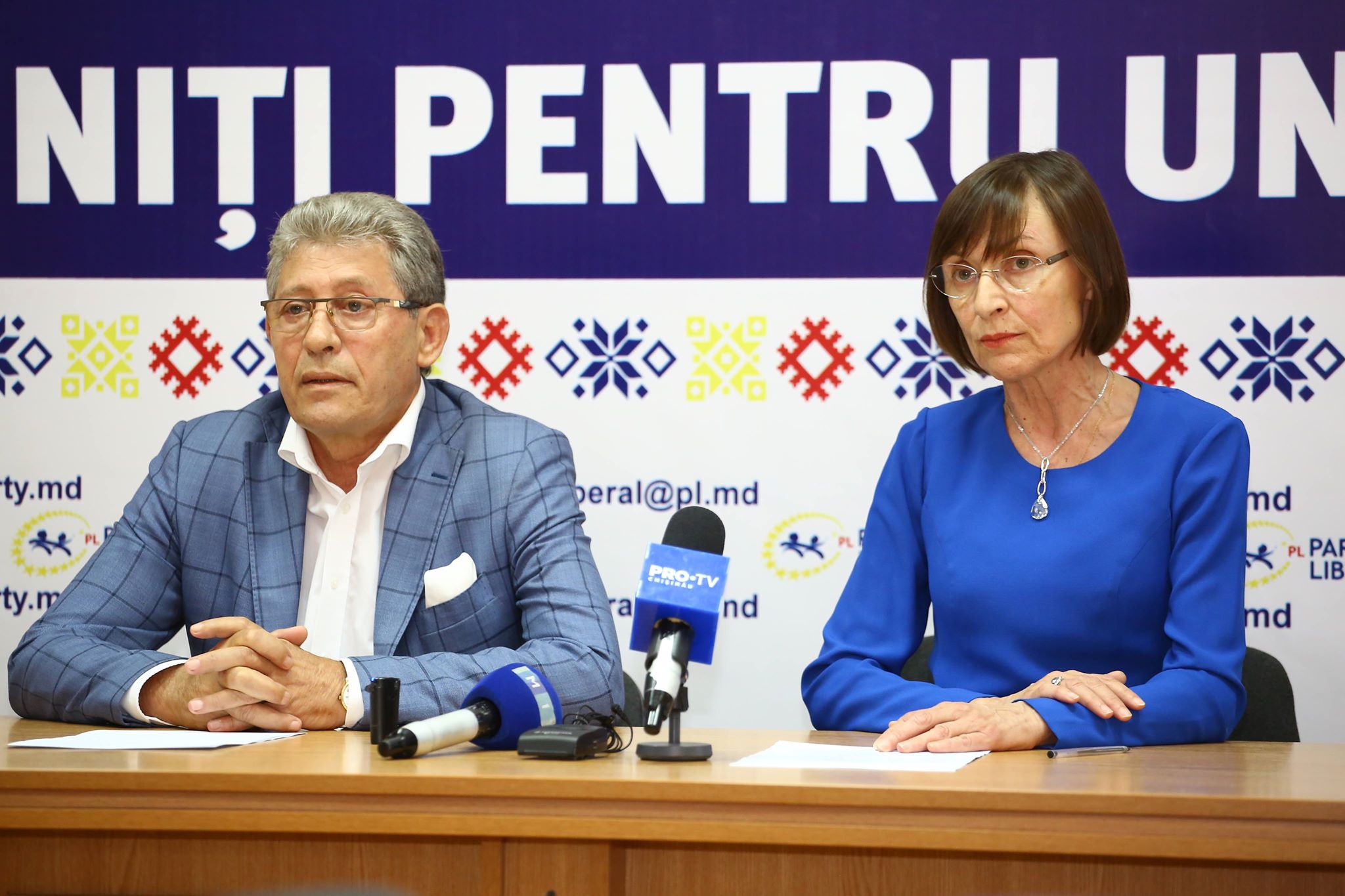 PL cere demisia primelor persoane în stat și anularea sistemului mixt de vot