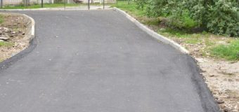 Căile de acces în interiorul curţilor de bloc din mun. Chișinău – în reparație