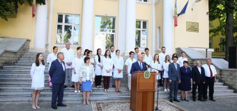 Ministru: „Un medic pentru tine” reprezintă o soluție adecvată a reformelor lansate de Guvern