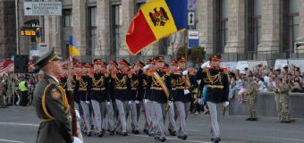 Garda de Onoare a Republicii Moldova a defilat la parada militară de la Kiev