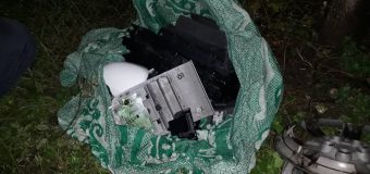 Un bărbat din Chișinău – reținut în moment ce sustrăgea mai multe accesorii de la un automobil